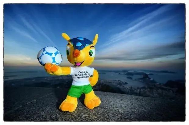俄罗斯2018吉祥物_俄罗斯世界杯吉祥物设计图_俄罗斯奥运吉祥物