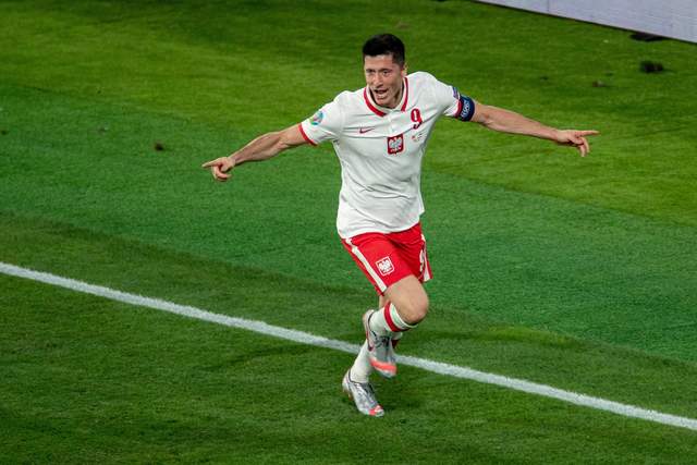 波兰世界杯防守_波兰防守出色_波兰队防守能力